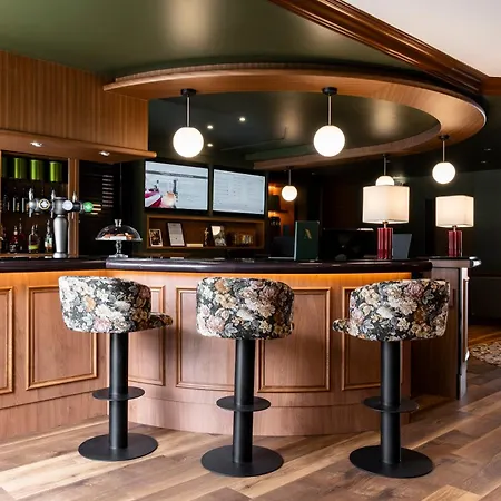 Hotel Mercure Bayeux Omaha Port-en-Bessin-Huppain
