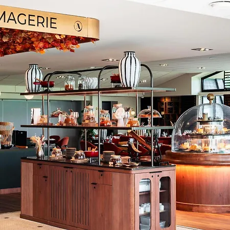 Mercure Bayeux Omaha Port-en-Bessin-Huppain