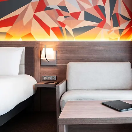 Mercure Bayeux Omaha Hotel