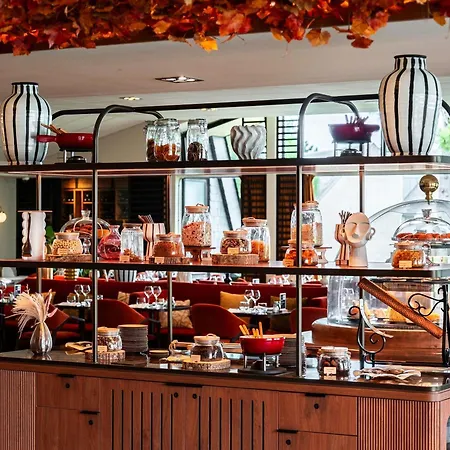 Mercure Bayeux Omaha Hotel Port-en-Bessin-Huppain