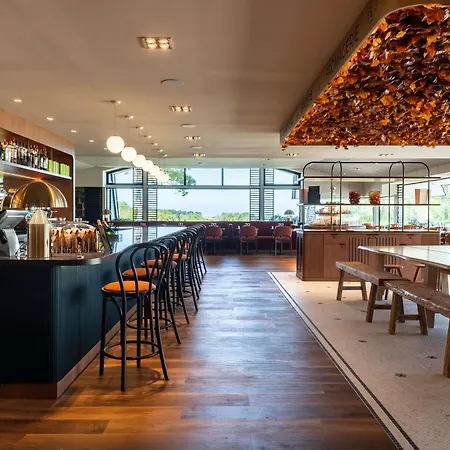 Mercure Bayeux Omaha 4* Port-en-Bessin-Huppain
