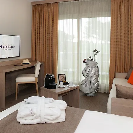 Mercure Bayeux Omaha Port-en-Bessin-Huppain
