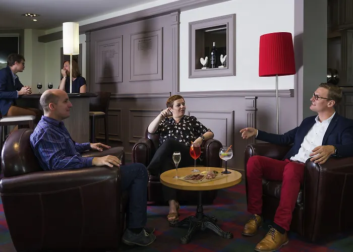 Mercure Bayeux Omaha Port-en-Bessin-Huppain