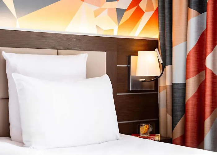 Mercure Bayeux Omaha Hotel Port-en-Bessin-Huppain