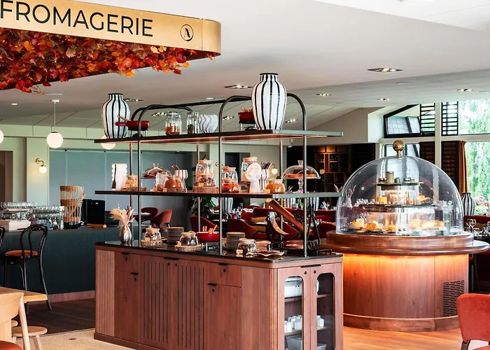 Hotel Mercure Bayeux Omaha Port-en-Bessin-Huppain