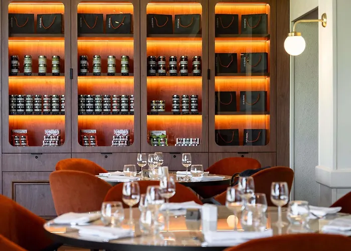 Mercure Bayeux Omaha Hotel