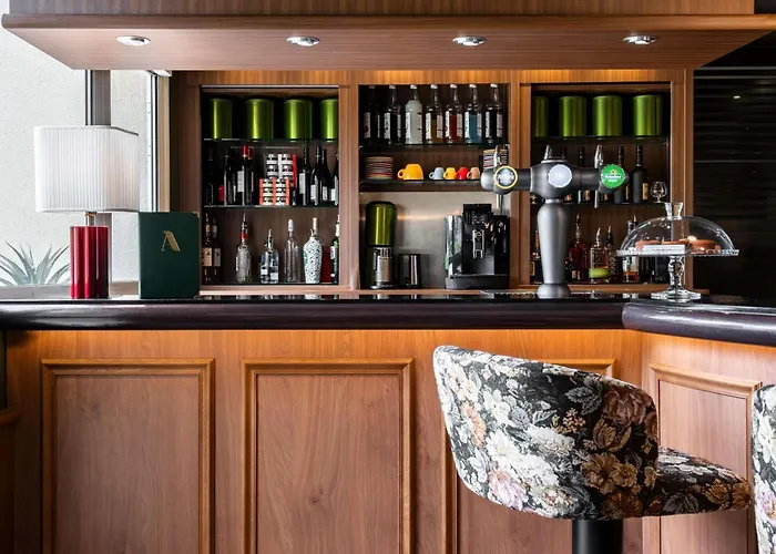 Hotel Mercure Bayeux Omaha Port-en-Bessin-Huppain