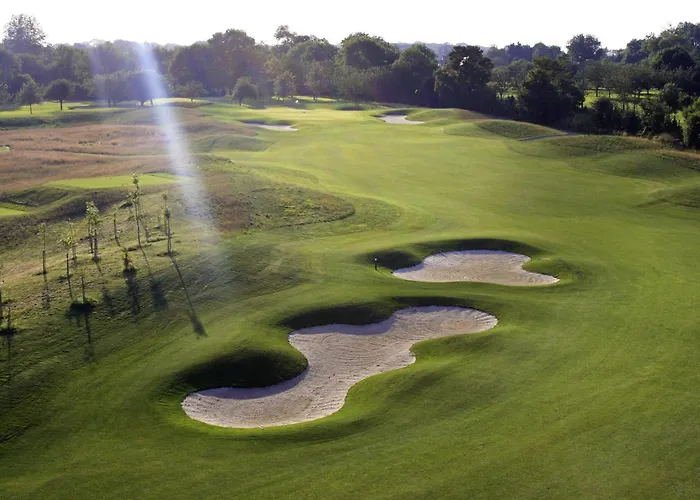 Mercure Bayeux Omaha 4* Port-en-Bessin-Huppain